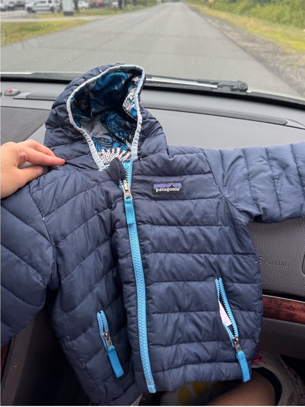 Patagonia baby down sweater jacket size 6-12 months goose down - Picture 4 of 6